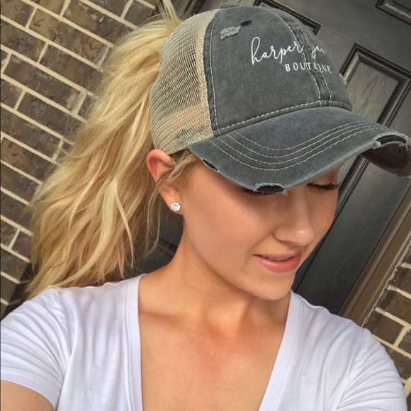 Meet your Posher, Michele - Picture 14 of 16